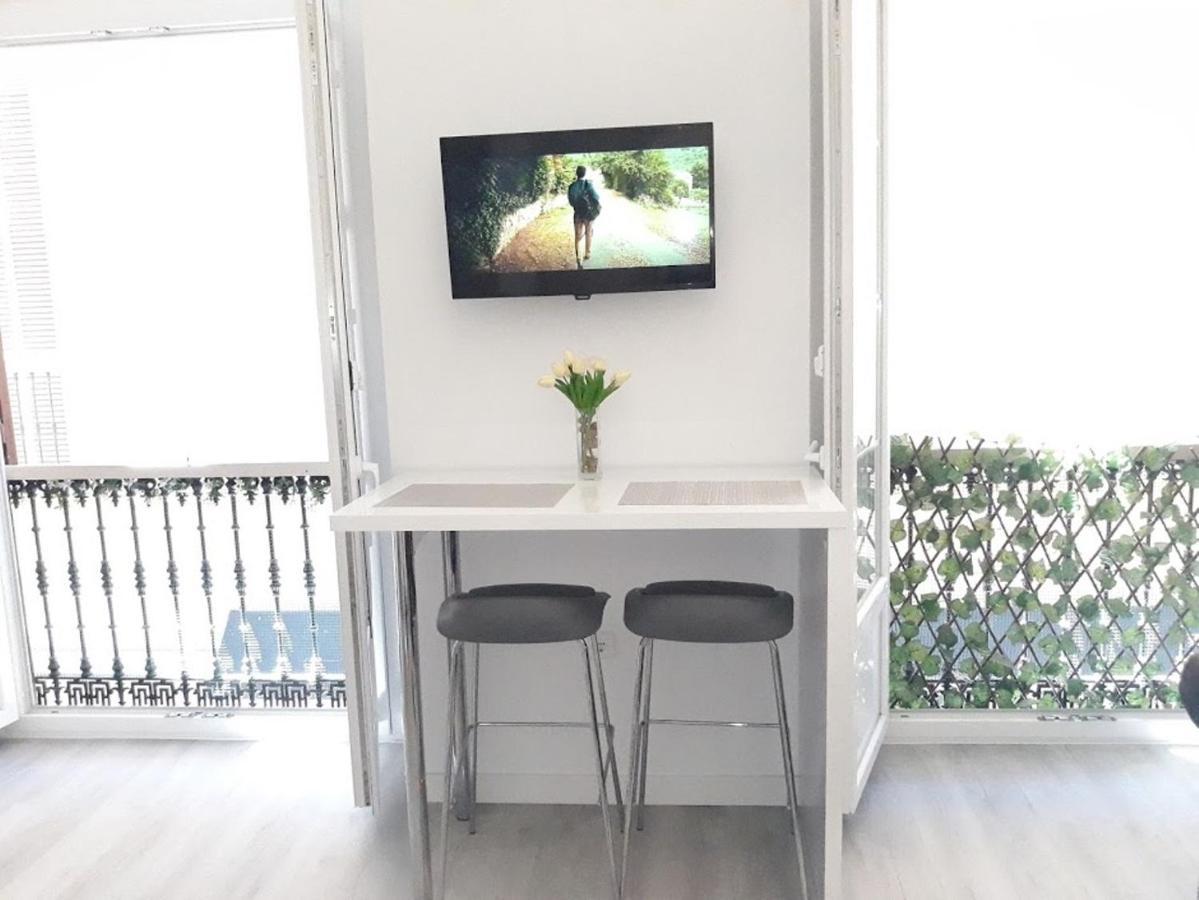 Stay Home & Away In The Heart Of Historical Town Of Málaga Buitenkant foto