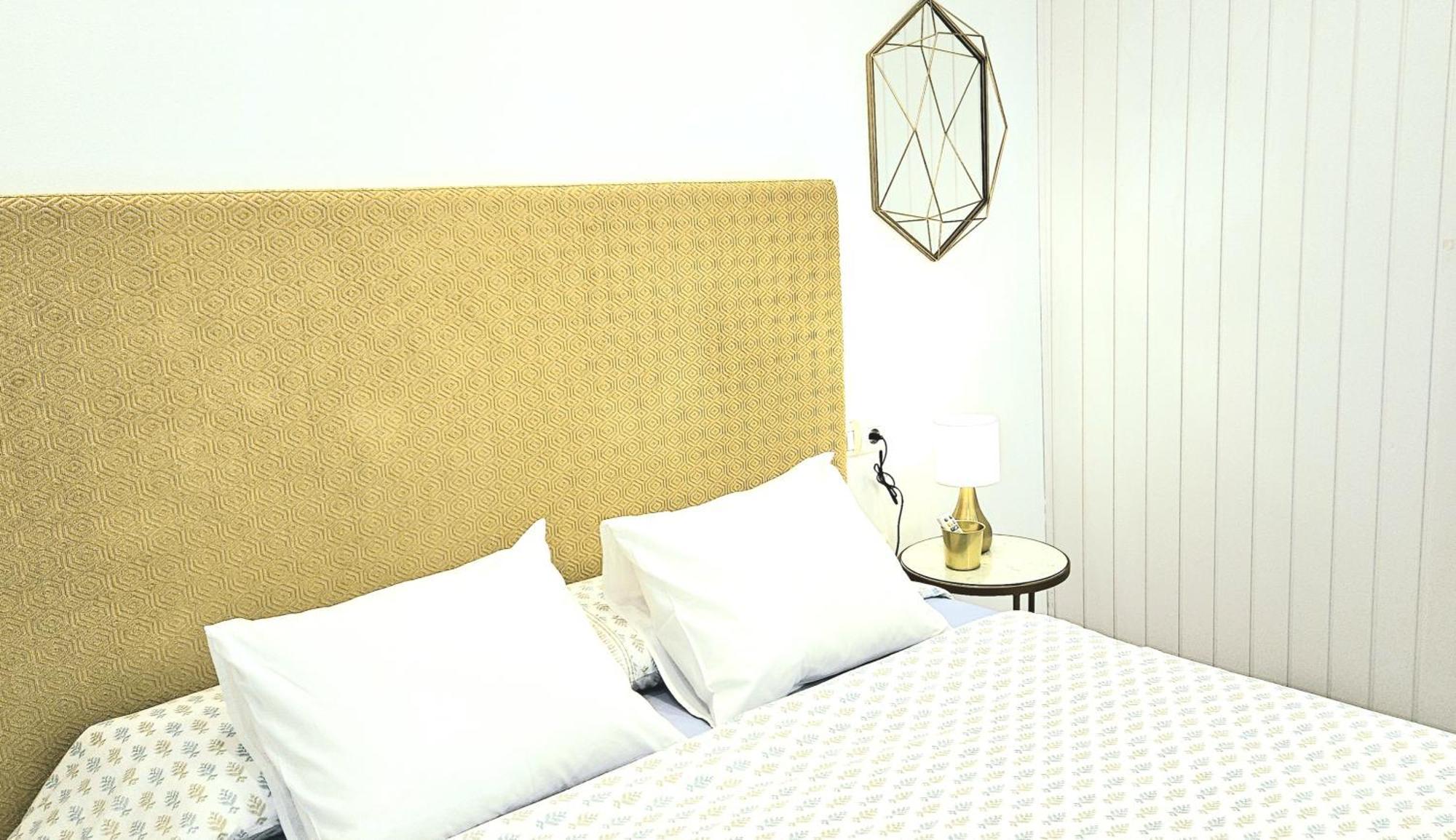 Stay Home & Away In The Heart Of Historical Town Of Málaga Buitenkant foto